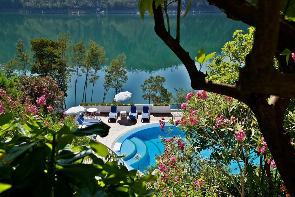 Lago Azul Eco Hotel Ferreira do Zezere Bagian luar foto