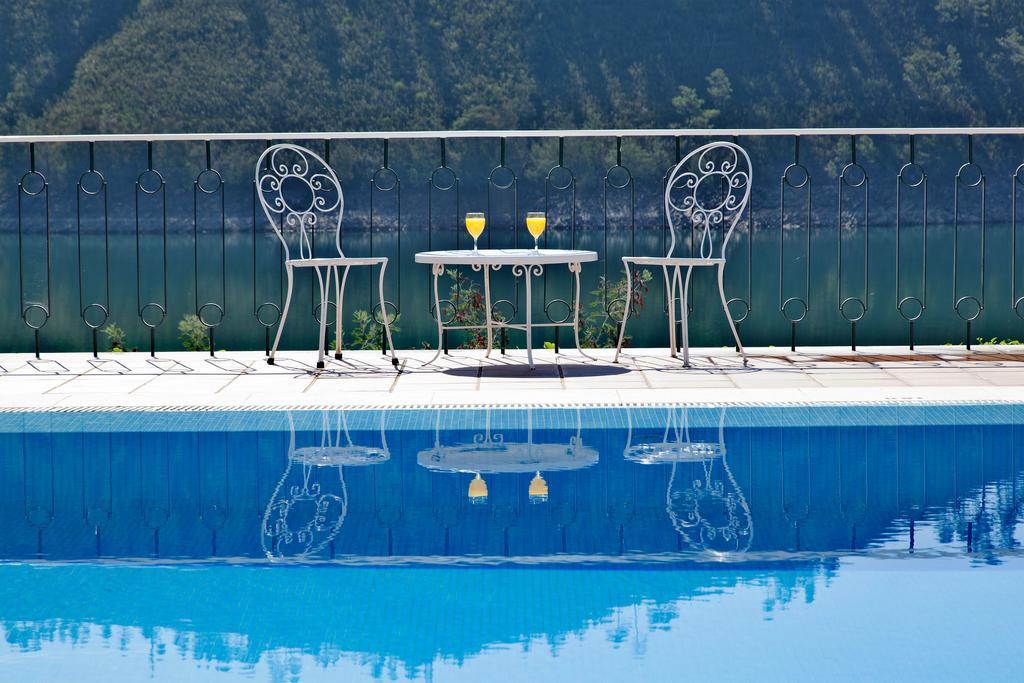 Lago Azul Eco Hotel Ferreira do Zezere Bagian luar foto