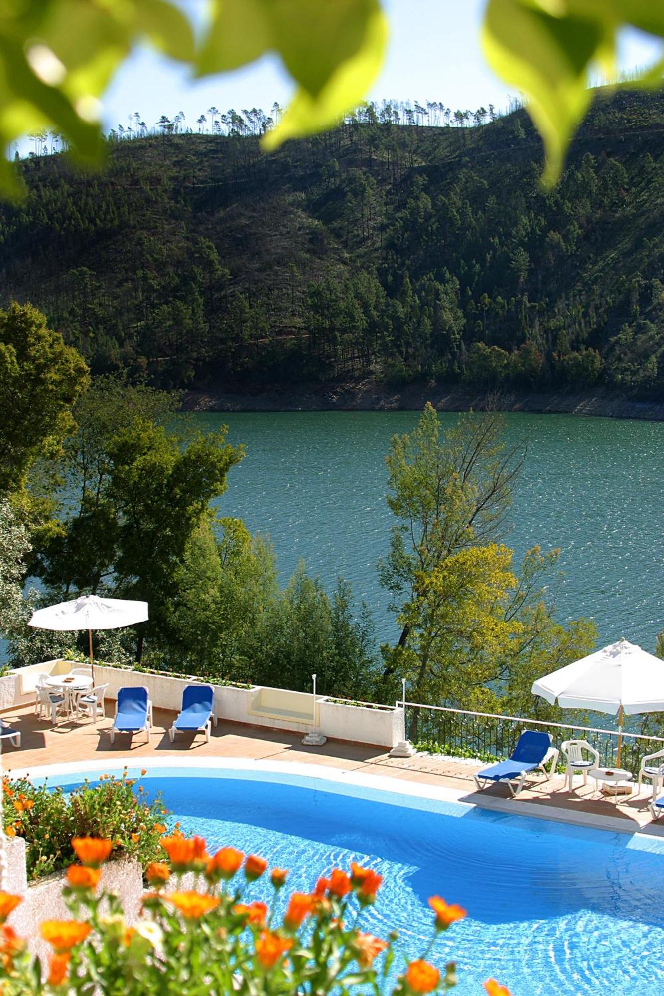 Lago Azul Eco Hotel Ferreira do Zezere Bagian luar foto