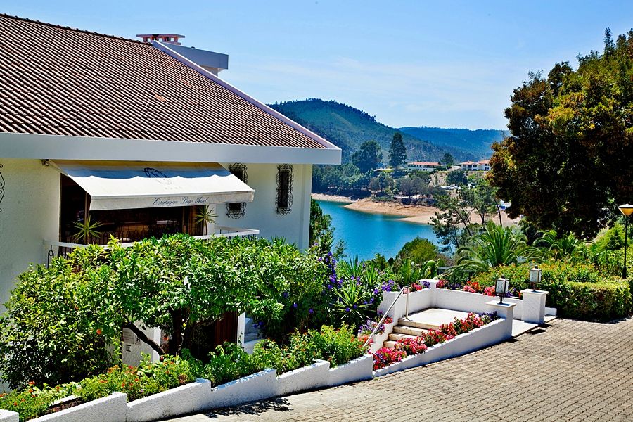 Lago Azul Eco Hotel Ferreira do Zezere Bagian luar foto